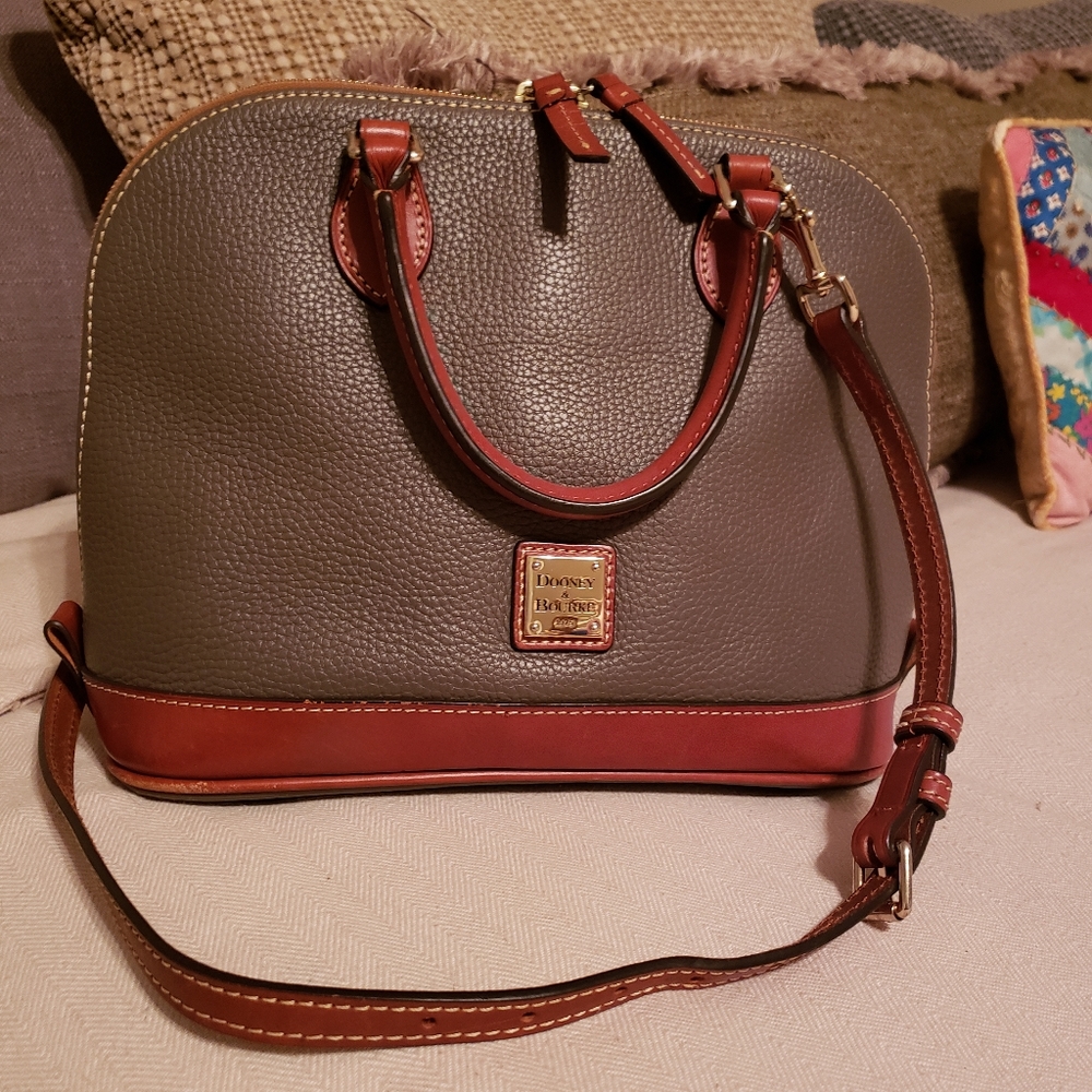 Dooney & Bourke zip zip satchel
